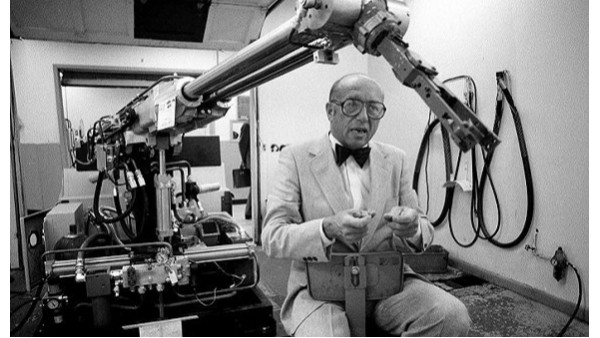 他开创了工业机器人行业的先河，并使机器人成为全球性产业！